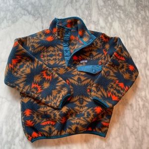 Youth boys Patagonia pullover fleece jacket - XS (5-6)